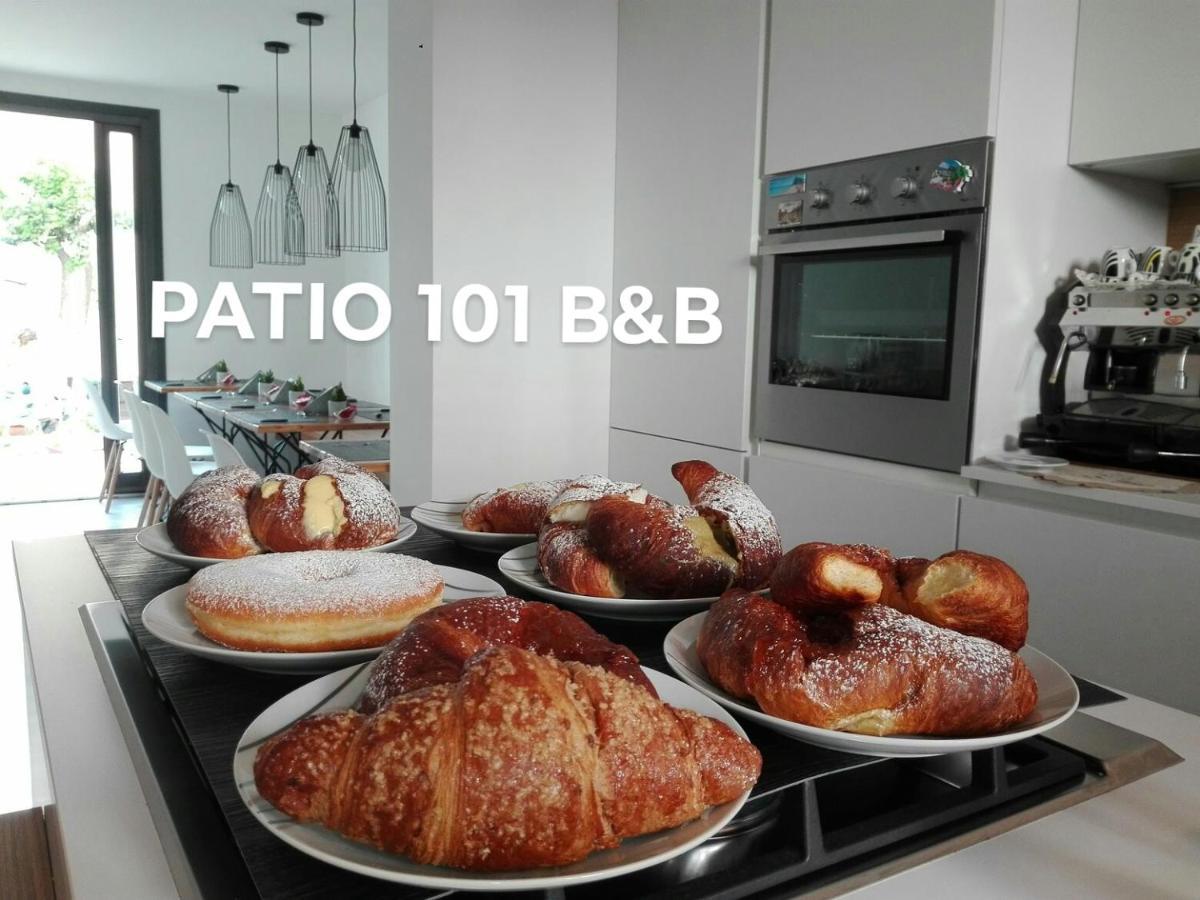 산비토로카포 Patio 101 "Exclusive" B&B 외부 사진