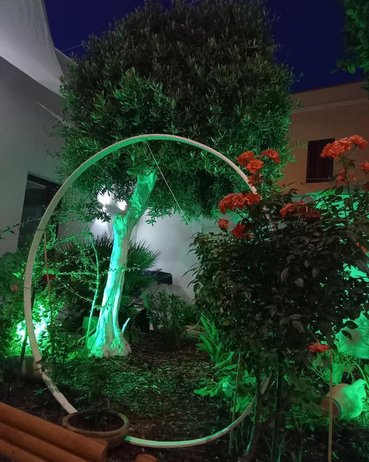 산비토로카포 Patio 101 "Exclusive" B&B 외부 사진